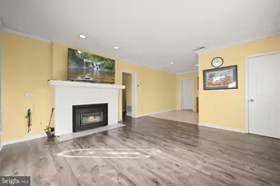 1639 Elkridge Dr, Edgewater, MD 21037 - Photo 5