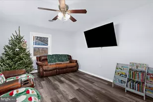 8407 Bodkin Ave, Pasadena, MD 21122 - Photo 5