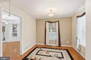 216 Daffodil Rd, Glen Burnie, MD 21060 - Photo 15