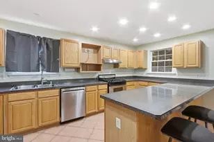 216 Daffodil Rd, Glen Burnie, MD 21060 - Photo 25