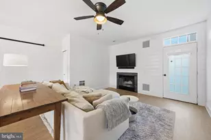 2408 Wentworth Dr, Crofton, MD 21114 - Photo 9