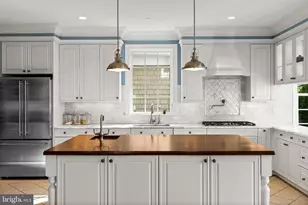 219 Wardour Dr, Annapolis, MD 21401 - Photo 13