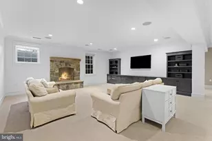 219 Wardour Dr, Annapolis, MD 21401 - Photo 37