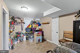 7580 Beach Dr, Pasadena, MD 21122 - Photo 23