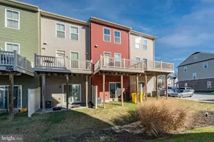 447 Willow Bend Dr, Glen Burnie, MD 21060 - Photo 41