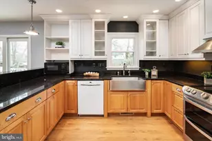 206 Armstrong Ln, Pasadena, MD 21122 - Photo 17