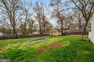 206 Armstrong Ln, Pasadena, MD 21122 - Photo 37