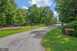 1718 Millstone Dr, Edgewater, MD 21037 - Photo 45