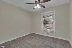 151 Long Point Ct, Pasadena, MD 21122 - Photo 25