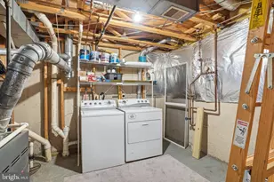 570 Quaker Ridge Ct, Arnold, MD 21012 - Photo 17