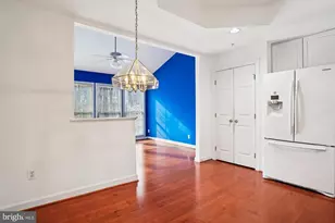 328 Colony Point Pl, Edgewater, MD 21037 - Photo 25