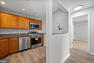 6601 Rapid Water Way, Glen Burnie, MD 21060 - Photo 5