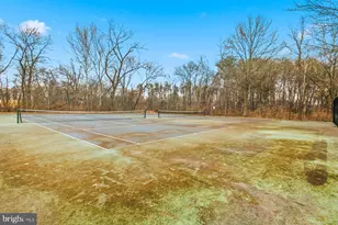 210 Spring Maiden Ct, Glen Burnie, MD 21060 - Photo 29