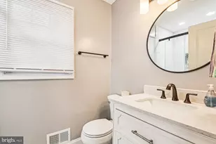 6246 Woodland Rd, Linthicum Heights, MD 21090 - Photo 15