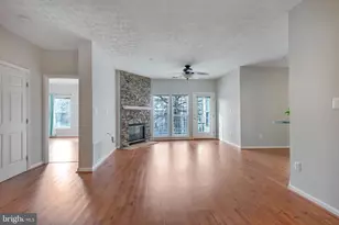 2400 Chestnut Terrace Ct, Odenton, MD 21113 - Photo 3