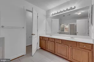 3510 Carriage Walk Ln, Laurel, MD 20724 - Photo 27