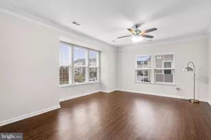 8286 Hickory Hollow Dr, Glen Burnie, MD 21060 - Photo 5