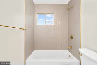 7831 Overhill Road, Glen Burnie, MD 21060 - Photo 15