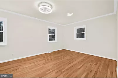 7831 Overhill Road, Glen Burnie, MD 21060 - Photo 19