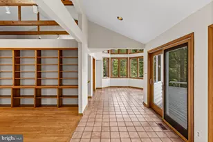 105 Wallace Manor Rd, Edgewater, MD 21037 - Photo 9