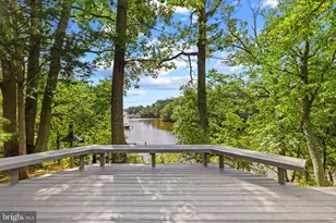 105 Wallace Manor Rd, Edgewater, MD 21037 - Photo 3