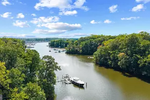 105 Wallace Manor Rd, Edgewater, MD 21037 - Photo 1