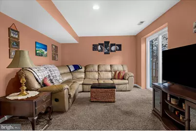 8003 Foxgreen Court, Glen Burnie, MD 21061 - Photo 19