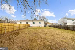 905 220th St, Pasadena, MD 21122 - Photo 33