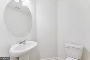 2706 Wessex Cir, Hanover, MD 21076 - Photo 9