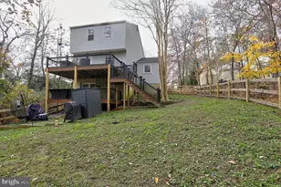 219 C St, Pasadena, MD 21122 - Photo 7