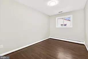 8421 Spring Rd, Pasadena, MD 21122 - Photo 15