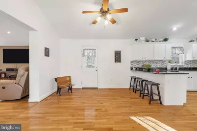 518 N Old Hammonds Ferry Road, Linthicum Heights, MD 21090 - Photo 15