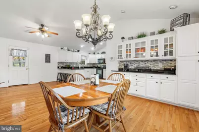 518 N Old Hammonds Ferry Road, Linthicum Heights, MD 21090 - Photo 19