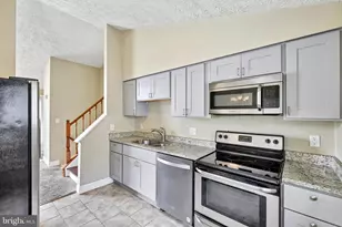 2904 Golden Fleece Dr, Pasadena, MD 21122 - Photo 19