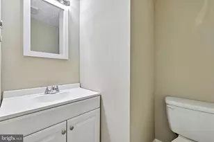 2904 Golden Fleece Dr, Pasadena, MD 21122 - Photo 23