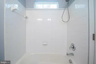 7690 Timbercross Ln, Glen Burnie, MD 21060 - Photo 17