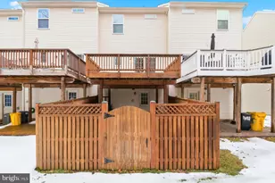 7690 Timbercross Ln, Glen Burnie, MD 21060 - Photo 3