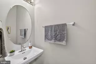 209 Miles River Ct, Odenton, MD 21113 - Photo 9