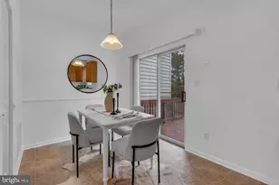 7836 Canter Ct, Severn, MD 21144 - Photo 5