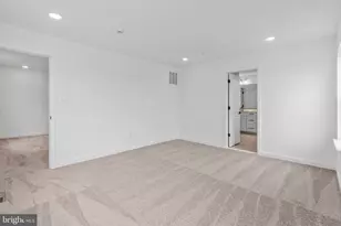 5719 Howard Dr, Glen Burnie, MD 21061 - Photo 29