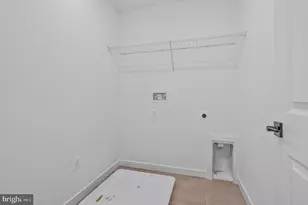 5719 Howard Dr, Glen Burnie, MD 21061 - Photo 27