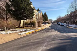 2606 Windy Oak Ct, Crofton, MD 21114 - Photo 3