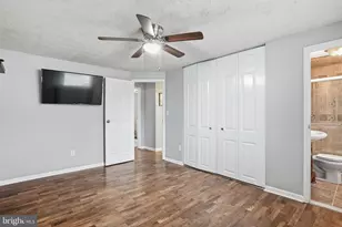 7887 Mansion House Crossing, Pasadena, MD 21122 - Photo 15