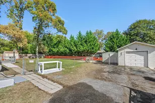 325 Beach Ave, Pasadena, MD 21122 - Photo 35