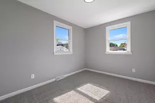 325 Beach Ave, Pasadena, MD 21122 - Photo 19