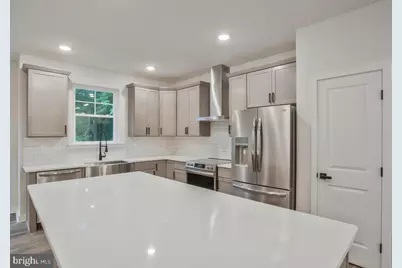 4908 Olive Street, Shady Side, MD 20764 - Photo 9