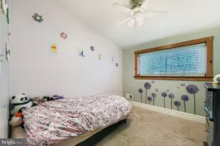 1121 Nottingham Dr, Glen Burnie, MD 21061 - Photo 17