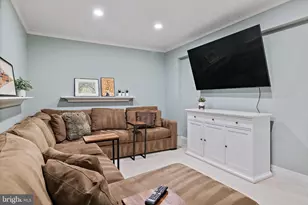 906 Creek Dr, Annapolis, MD 21403 - Photo 59