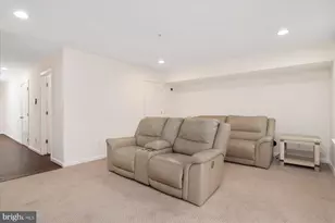 1028 Pultney Ln, Glen Burnie, MD 21060 - Photo 7