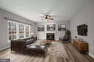 2444 Hightee Ct, Crofton, MD 21114 - Photo 19